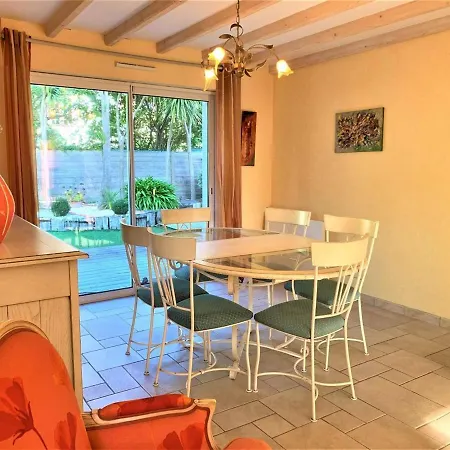 Maison Typique A - 3 Chambres, Jardin Clos, Terrasses, Proche Et Centre, Avec Garage - Fr-1-478-38 *