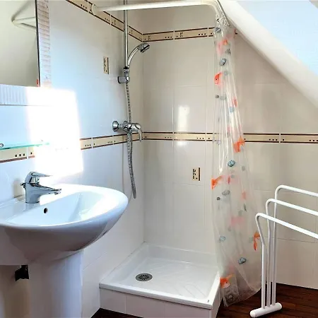 Villa Maison Typique A - 3 Chambres, Jardin Clos, Terrasses, Proche Et Centre, Avec Garage - Fr-1-478-38